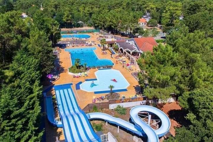 Mobilhome Camping Proche Des Plages Saint-Jean-de-Monts Luaran gambar
